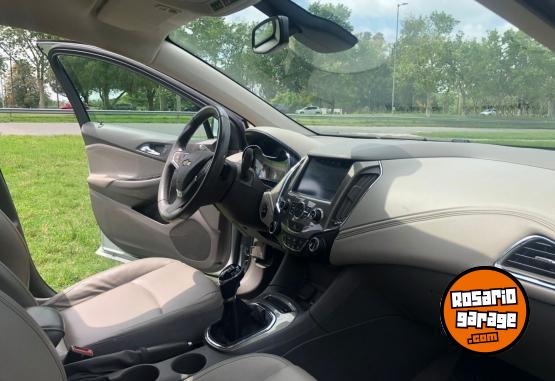 Autos - Chevrolet Cruze LTZ 2017 Nafta 117000Km - En Venta