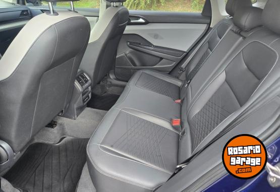 Camionetas - Volkswagen Taos Confortline 250 2023 Nafta 68000Km - En Venta