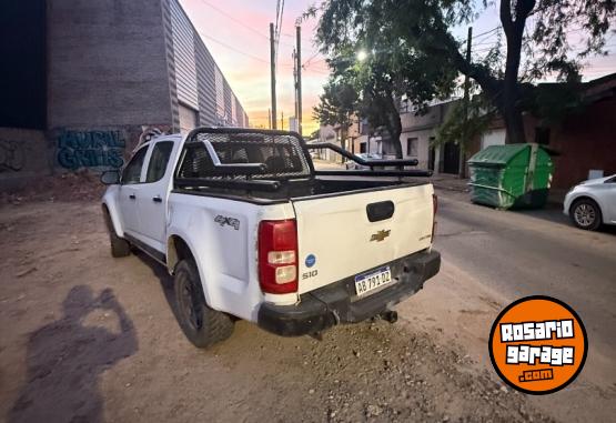 Camionetas - Chevrolet S10 LS 2017 Diesel 248000Km - En Venta