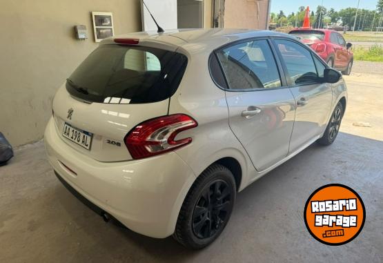 Autos - Peugeot 208 Active 1.5 2016 Nafta 116000Km - En Venta