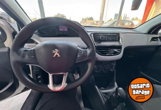 Autos - Peugeot 208 Active 1.5 2016 Nafta 116000Km - En Venta