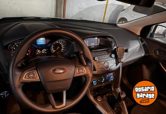 Autos - Ford Focus 1.6 S 4 puertas 2019 Nafta 50000Km - En Venta