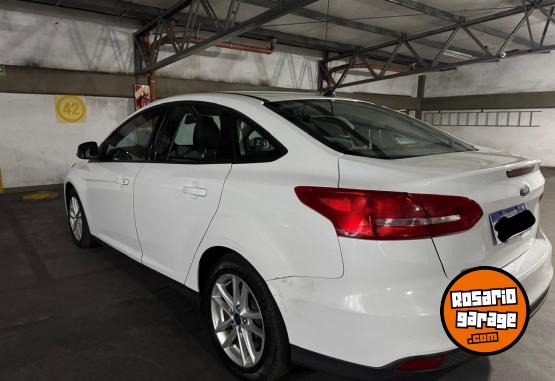 Autos - Ford Focus 1.6 S 4 puertas 2019 Nafta 50000Km - En Venta