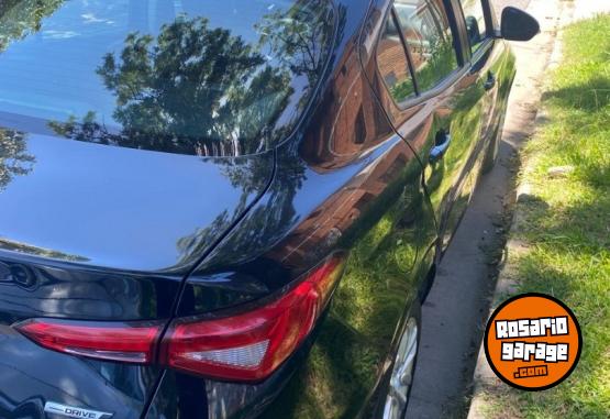 Autos - Fiat Cronos drive 2021 Nafta 79000Km - En Venta