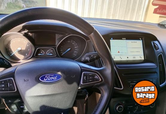Autos - Ford Focus se 2017 Nafta 94000Km - En Venta