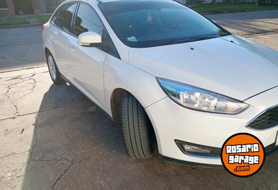 Autos - Ford Focus se 2017 Nafta 94000Km - En Venta