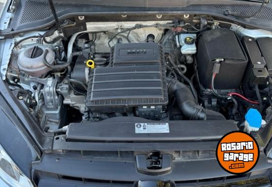 Autos - Volkswagen Golf 2015 Nafta 89000Km - En Venta