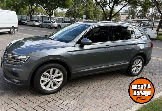 Camionetas - Volkswagen TIGUAN ALLSPACE 2.0 2022 Nafta 49800Km - En Venta