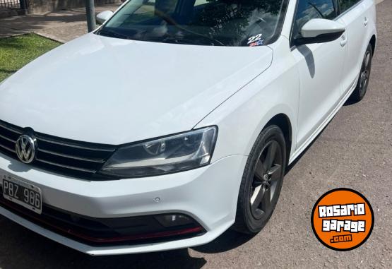 Autos - Volkswagen Vento 2015 Nafta 130000Km - En Venta
