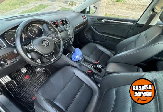 Autos - Volkswagen Vento 2015 Nafta 130000Km - En Venta