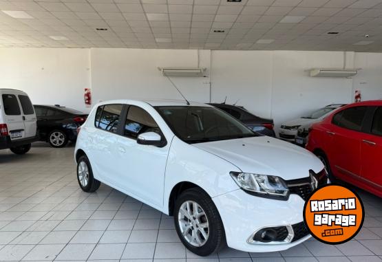 Autos - Renault Sandero Privilege 2017 Nafta 110000Km - En Venta