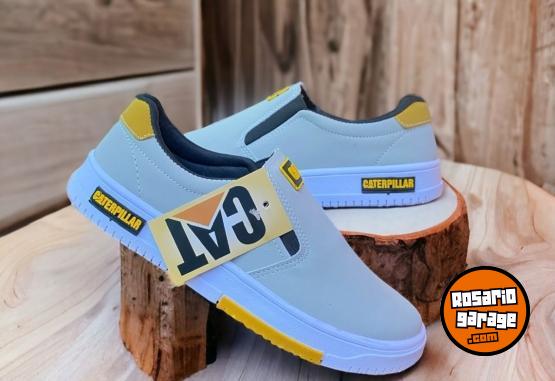 Indumentaria - Panchas cartepillar - En Venta