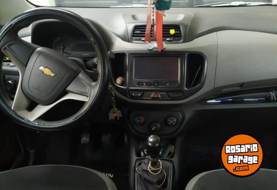 Autos - Chevrolet spin 2016 GNC 140000Km - En Venta
