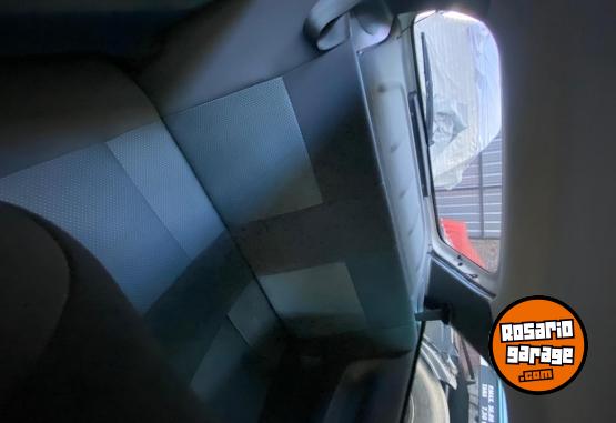 Autos - Volkswagen Gol power 2011 Nafta 100000Km - En Venta