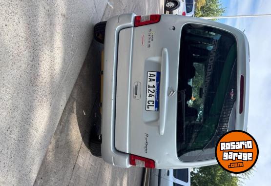 Utilitarios - Citroen Xtr berlingo 2016 GNC 124000Km - En Venta