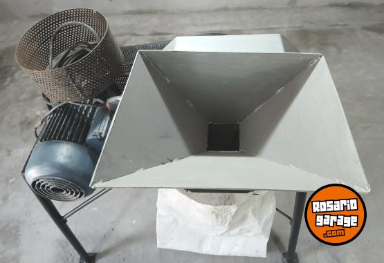 Otros - Moledora de Ma�z - En Venta