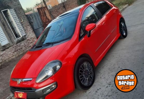 Autos - Fiat Punto sporting 2014 GNC 210000Km - En Venta