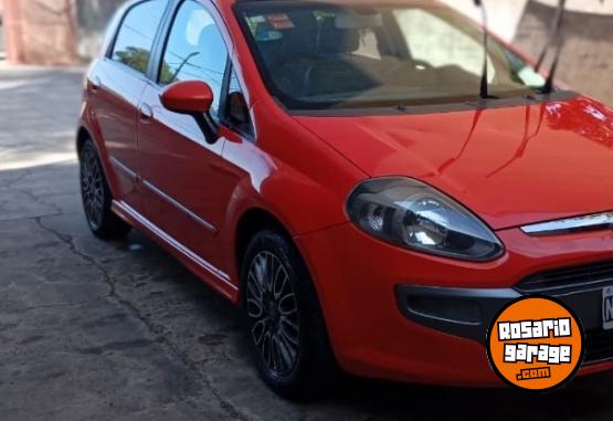 Autos - Fiat Punto sporting 2014 GNC 216000Km - En Venta