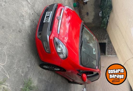 Autos - Fiat Punto sporting 2014 GNC 216000Km - En Venta