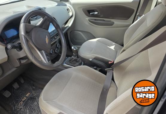Autos - Chevrolet Spin 2014 Nafta 94000Km - En Venta