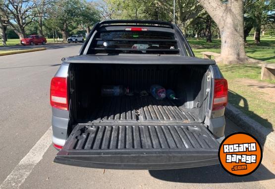 Autos - Volkswagen Saveiro cross 2017 Nafta 108000Km - En Venta