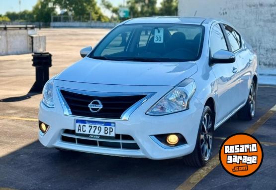 Autos - Nissan Versa Exclusive 1.6 2018 Nafta 70000Km - En Venta