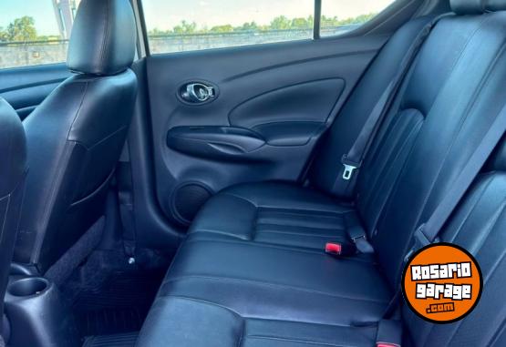 Autos - Nissan Versa Exclusive 1.6 2018 Nafta 70000Km - En Venta