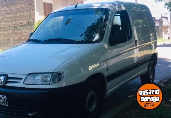 Utilitarios - Peugeot Partner 2007 Diesel 154109Km - En Venta