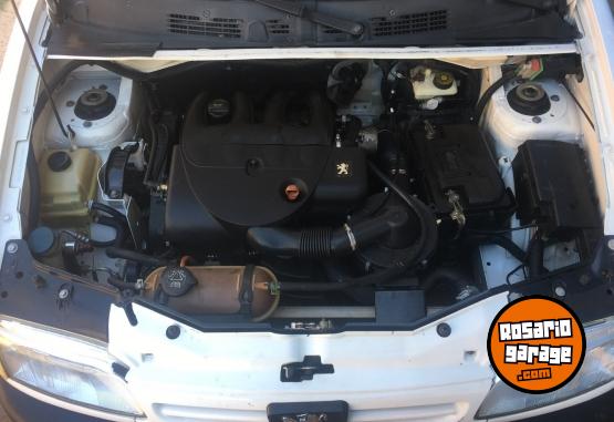 Utilitarios - Peugeot Partner 2007 Diesel 154109Km - En Venta