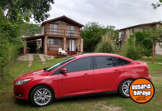 Autos - Ford Focus Se plus 2015 Nafta 116000Km - En Venta