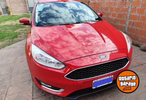 Autos - Ford Focus Se plus 2015 Nafta 116000Km - En Venta
