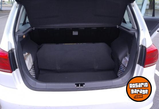 Autos - Volkswagen Suran conforline 2017 GNC 247000Km - En Venta