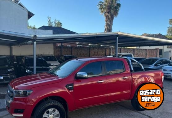 Camionetas - Ford Ranger XLS 3.2 4x2 2016 Diesel 151000Km - En Venta