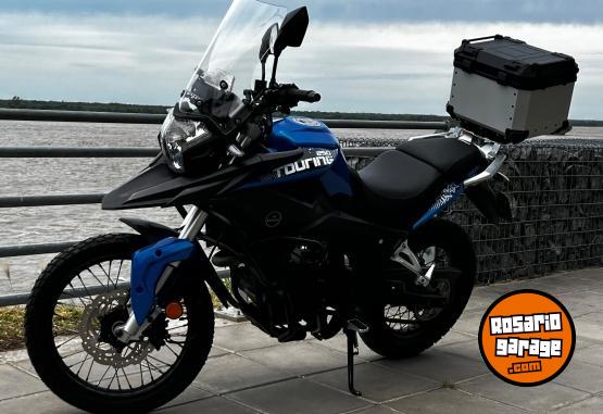 Motos - Corven Touring 250 2016 Nafta 12000Km - En Venta