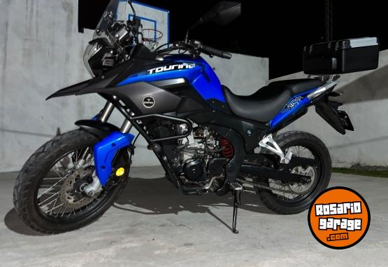 Motos - Corven Touring 250 2016 Nafta 12000Km - En Venta