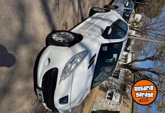 Autos - Peugeot 207 compact 2009 Nafta 119000Km - En Venta