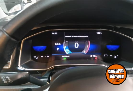 Autos - Volkswagen Nivus 2024 Nafta 54000Km - En Venta