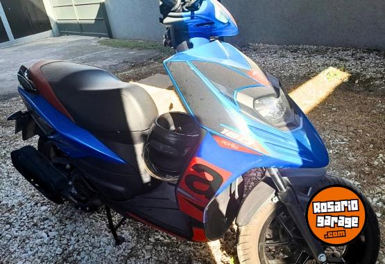 Motos - Aprilia SR 160 2024 Nafta 2400Km - En Venta