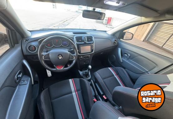 Autos - Renault Sandero RS 2017 Nafta 84000Km - En Venta