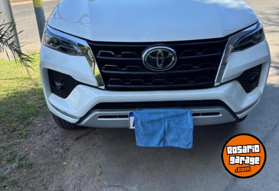 Camionetas - Toyota SW4 SRX 2021 Diesel 80000Km - En Venta