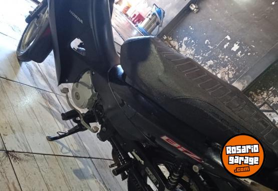 Motos - Honda Biz 125 2013 Nafta 111111Km - En Venta