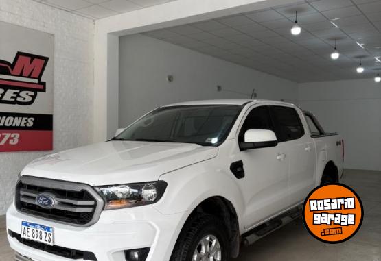 Camionetas - Ford Ranger xls 4x4 3.2 2021 Diesel 124000Km - En Venta