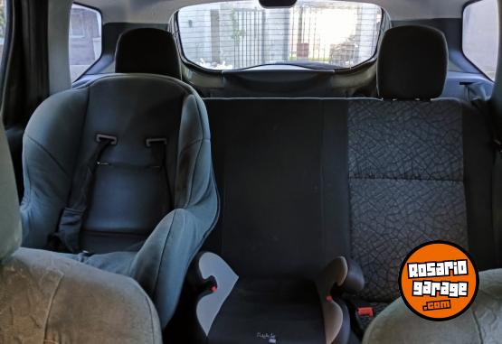 Autos - Renault Duster 1.6 confort 2014 Nafta 95000Km - En Venta