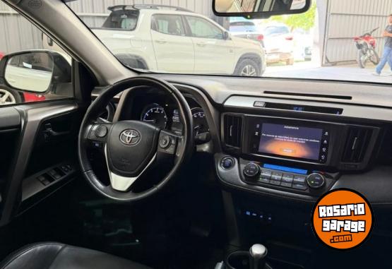Camionetas - Toyota Rav4 VX 2018 Nafta 75000Km - En Venta