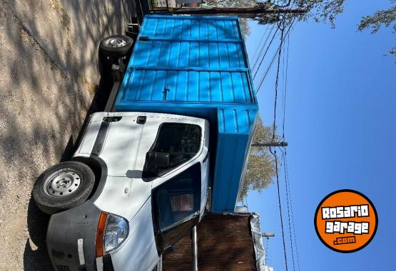 Utilitarios - Renault Master chasis cabina 2011 Diesel 390000Km - En Venta