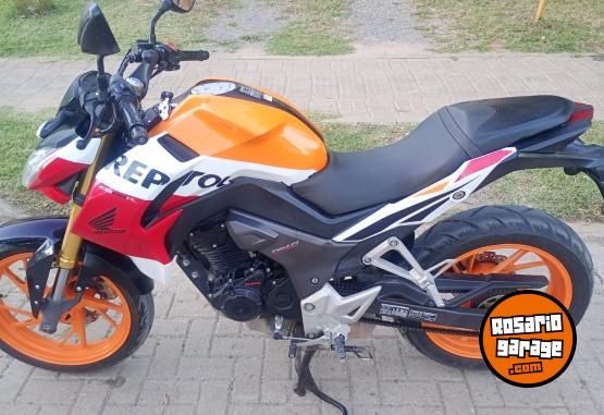 Motos - Honda Cb repsol 190 2016 Nafta 19000Km - En Venta