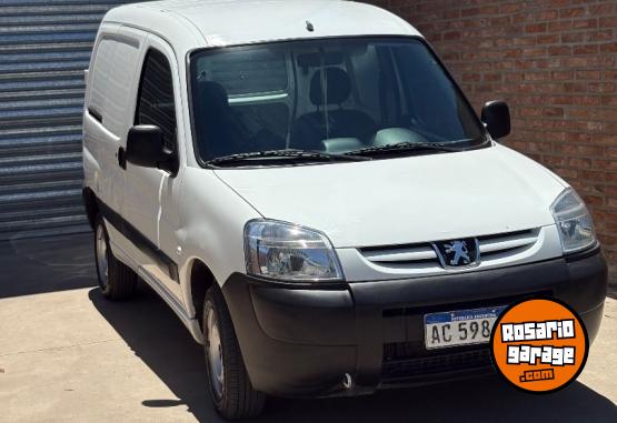 Utilitarios - Peugeot PARTNER 2018 Diesel 105100Km - En Venta