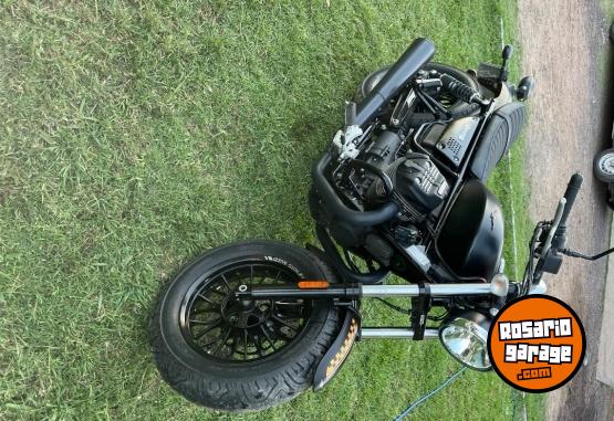 Motos - Guzzi V9 Bobber 2016 Nafta 1571Km - En Venta