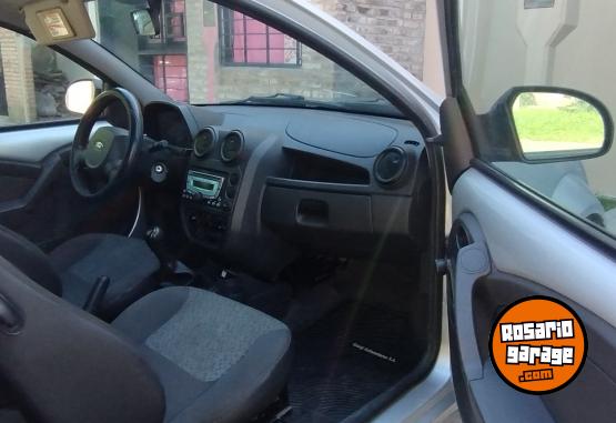 Autos - Ford K 1.0 FLY VIRAL L/11 2012 Nafta 130000Km - En Venta