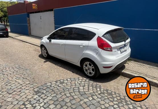 Autos - Ford Fiesta S 2017 Nafta 120000Km - En Venta